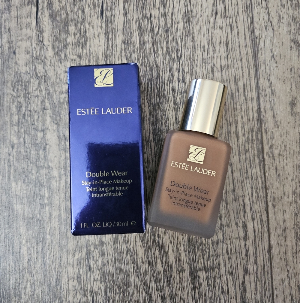 Estee Lauder Double Wear Foundation